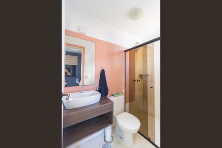 Apartamento à venda com 73m², 3 quartos e 2 vagasBanheiro da Suíte