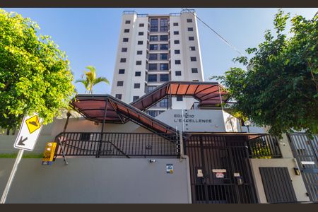Apartamento à venda com 73m², 3 quartos e 2 vagasFachada