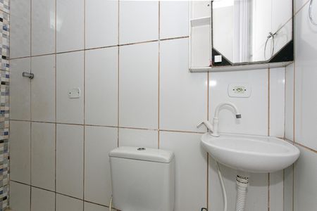 Casa para alugar com 65m², 2 quartos e sem vagaBanheiro Social