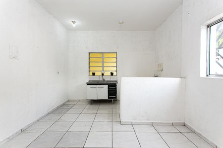 Casa para alugar com 65m², 2 quartos e sem vagaSala