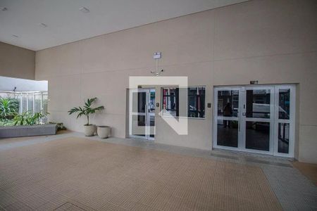 Studio para alugar com 28m², 1 quarto e sem vagaFachada e portaria