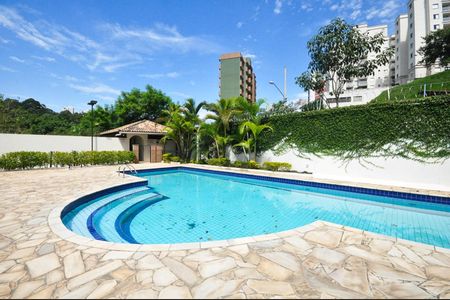 Apartamento para alugar com 76m², 3 quartos e 1 vagaPiscina