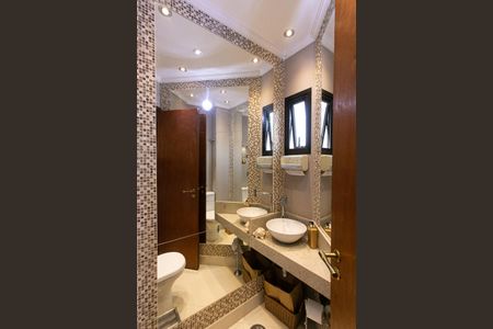 Apartamento à venda com 270m², 4 quartos e 4 vagasLavabo 2