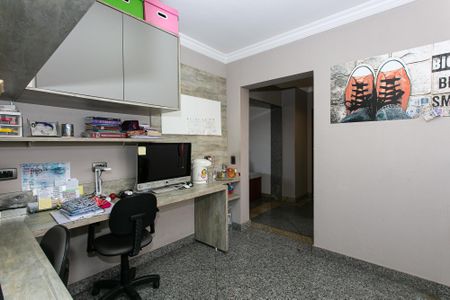 Apartamento à venda com 270m², 4 quartos e 4 vagasQuarto 3