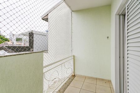 Casa de condomínio à venda com 122m², 3 quartos e 2 vagasVaranda