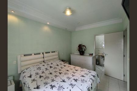 Casa à venda com 122m², 3 quartos e 2 vagas Casa à venda com 122m², 3 quartos e 2 vagasSuíte