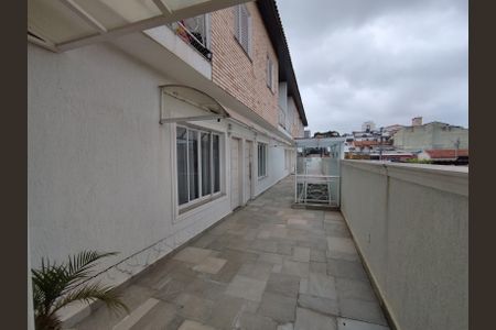 Casa à venda com 122m², 3 quartos e 2 vagas Casa à venda com 122m², 3 quartos e 2 vagasEntrada