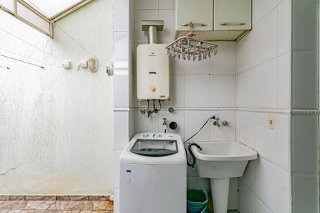 Casa de condomínio à venda com 122m², 3 quartos e 2 vagasÁrea de Serviço