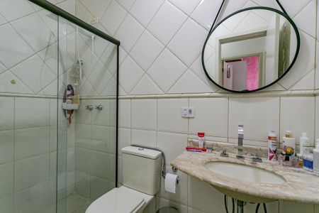 Casa de condomínio à venda com 122m², 3 quartos e 2 vagasBanheiro Social