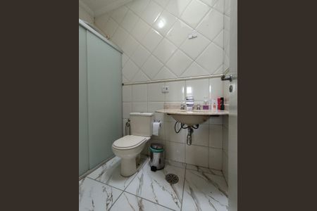 Casa à venda com 122m², 3 quartos e 2 vagas Casa à venda com 122m², 3 quartos e 2 vagasBanheiro - torneira