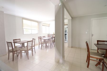 Apartamento à venda com 42m², 2 quartos e sem vagaÁrea comum - Salão de festas