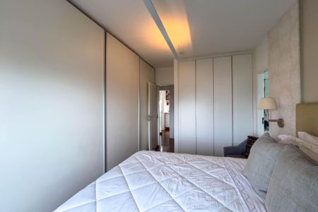 Apartamento à venda com 150m², 3 quartos e 3 vagasQuarto 1