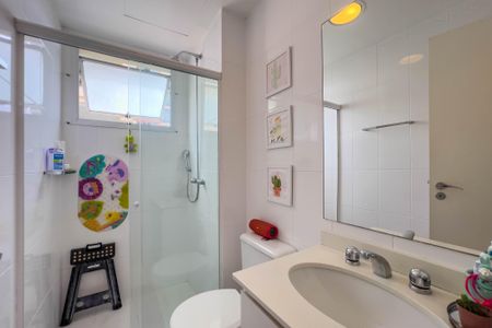 Apartamento à venda com 150m², 3 quartos e 3 vagasBanheiro do quarto 3