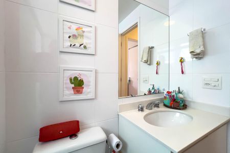 Apartamento à venda com 150m², 3 quartos e 3 vagasBanheiro do quarto 3