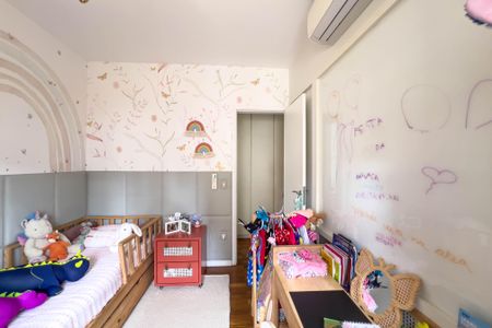 Apartamento à venda com 150m², 3 quartos e 3 vagasQuarto 3