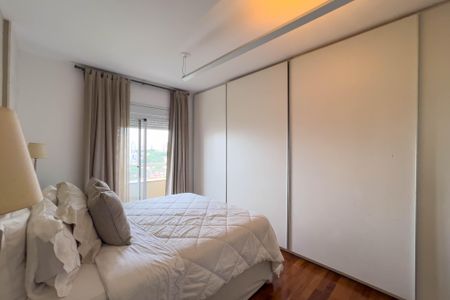 Apartamento à venda com 150m², 3 quartos e 3 vagasQuarto 1