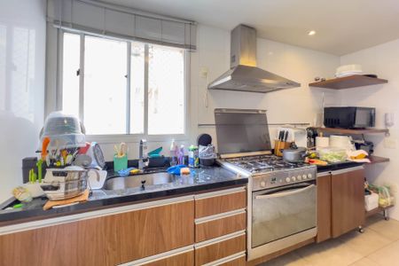 Apartamento à venda com 150m², 3 quartos e 3 vagasCozinha