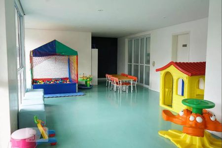 Apartamento à venda com 109m², 4 quartos e 2 vagas Apartamento à venda com 109m², 4 quartos e 2 vagasÁrea comum