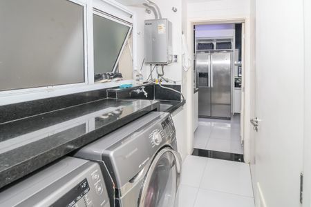 Apartamento à venda com 109m², 4 quartos e 2 vagas Apartamento à venda com 109m², 4 quartos e 2 vagasÁrea de Serviço