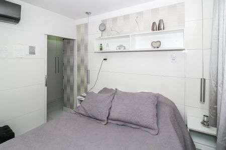 Apartamento à venda com 109m², 4 quartos e 2 vagas Apartamento à venda com 109m², 4 quartos e 2 vagasSuíte