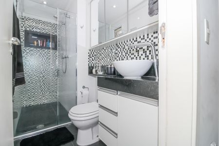 Apartamento à venda com 109m², 4 quartos e 2 vagas Apartamento à venda com 109m², 4 quartos e 2 vagasBanheiro