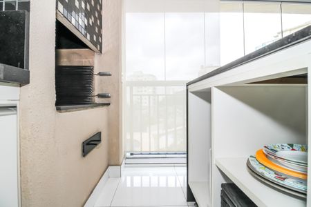 Apartamento à venda com 109m², 4 quartos e 2 vagas Apartamento à venda com 109m², 4 quartos e 2 vagasVaranda