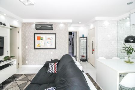 Apartamento à venda com 109m², 4 quartos e 2 vagas Apartamento à venda com 109m², 4 quartos e 2 vagasSala