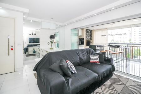 Sala de apartamento à venda com 4 quartos, 109m² em Lapa, São Paulo