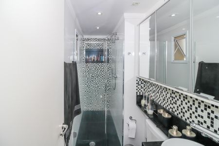 Apartamento à venda com 109m², 4 quartos e 2 vagas Apartamento à venda com 109m², 4 quartos e 2 vagasBanheiro