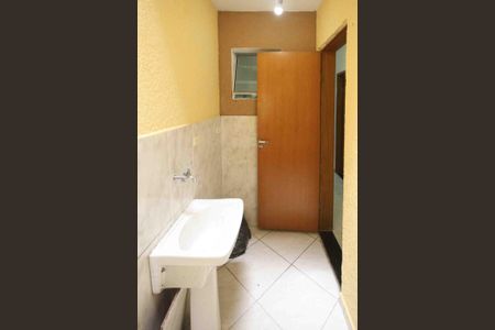 Apartamento para alugar com 32m², 2 quartos e 1 vaga Apartamento para alugar com 32m², 2 quartos e 1 vagaÁrea de Serviço