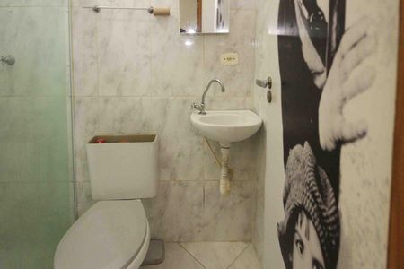 Apartamento para alugar com 32m², 2 quartos e 1 vaga Apartamento para alugar com 32m², 2 quartos e 1 vagaBanheiro Social