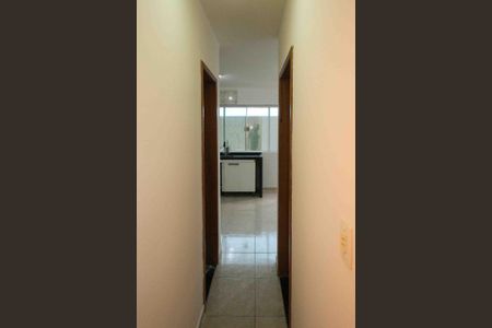 Apartamento para alugar com 32m², 2 quartos e 1 vaga Apartamento para alugar com 32m², 2 quartos e 1 vagaCorredor