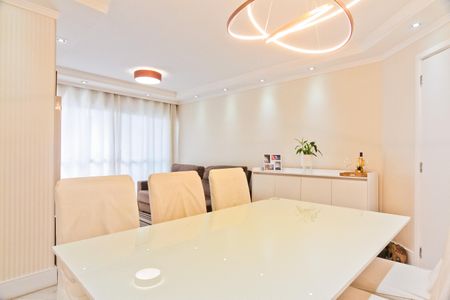 Apartamento à venda com 78m², 3 quartos e 1 vaga Apartamento à venda com 78m², 3 quartos e 1 vagaSala