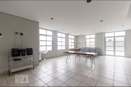 Apartamento à venda com 78m², 3 quartos e 1 vaga Apartamento à venda com 78m², 3 quartos e 1 vagaÁrea comum - Salão de festas