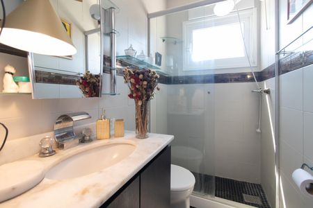 Banheiro Social de apartamento à venda com 1 quarto, 32m² em Praia de Belas, Porto Alegre