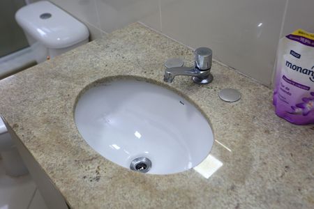 Apartamento para alugar com 59m², 2 quartos e 1 vagaBanheiro