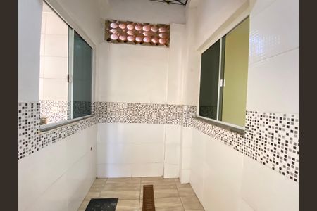 Casa de condomínio para alugar com 80m², 2 quartos e sem vagaÁrea de Serviço