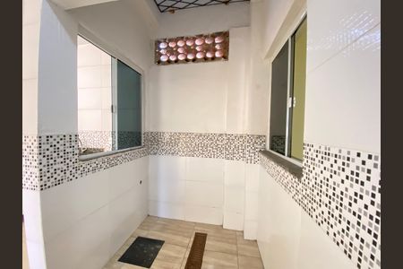 Casa de condomínio para alugar com 80m², 2 quartos e sem vagaSala/Cozinha