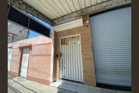 Casa de condomínio para alugar com 80m², 2 quartos e sem vagaFachada