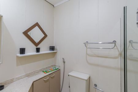 Banheiro de apartamento para alugar com 1 quarto, 40m² em Moema, São Paulo