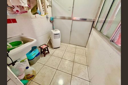 Apartamento para alugar com 56m², 2 quartos e 1 vaga Apartamento para alugar com 56m², 2 quartos e 1 vagaÁrea de Serviço