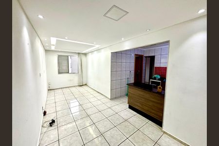 Apartamento para alugar com 56m², 2 quartos e 1 vaga Apartamento para alugar com 56m², 2 quartos e 1 vagaSala