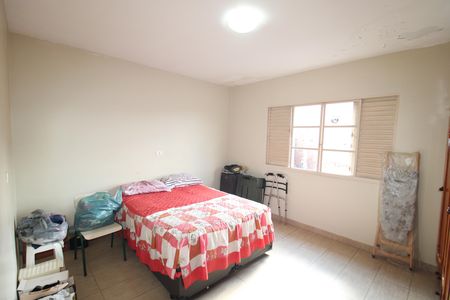 Casa para alugar com 80m², 3 quartos e sem vagaQuarto 2