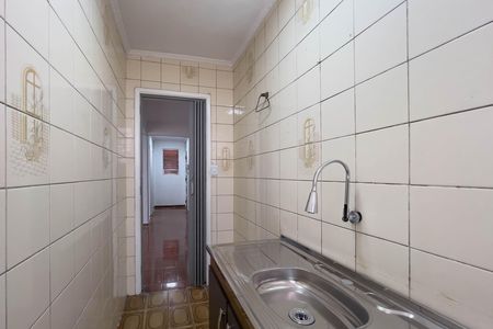 Cozinha de kitnet/studio para alugar com 1 quarto, 45m² em Liberdade, São Paulo
