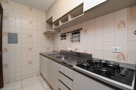 Casa para alugar com 70m², 3 quartos e 2 vagasCozinha