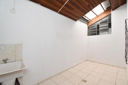 Casa para alugar com 70m², 3 quartos e 2 vagasÁrea de Serviço