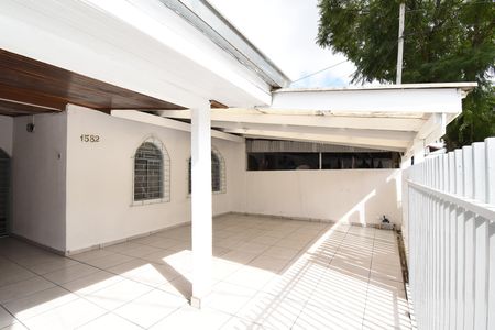 Casa para alugar com 70m², 3 quartos e 2 vagasVaranda/Garagem