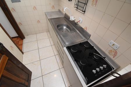 Casa para alugar com 70m², 3 quartos e 2 vagasCozinha