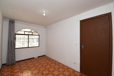 Quarto 2 de casa para alugar com 3 quartos, 70m² em Bairro Alto, Curitiba