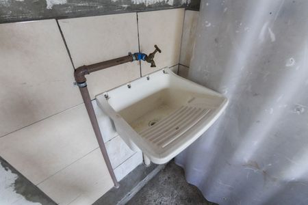 Casa para alugar com 55m², 1 quarto e 1 vaga Casa para alugar com 55m², 1 quarto e 1 vagaGaragem